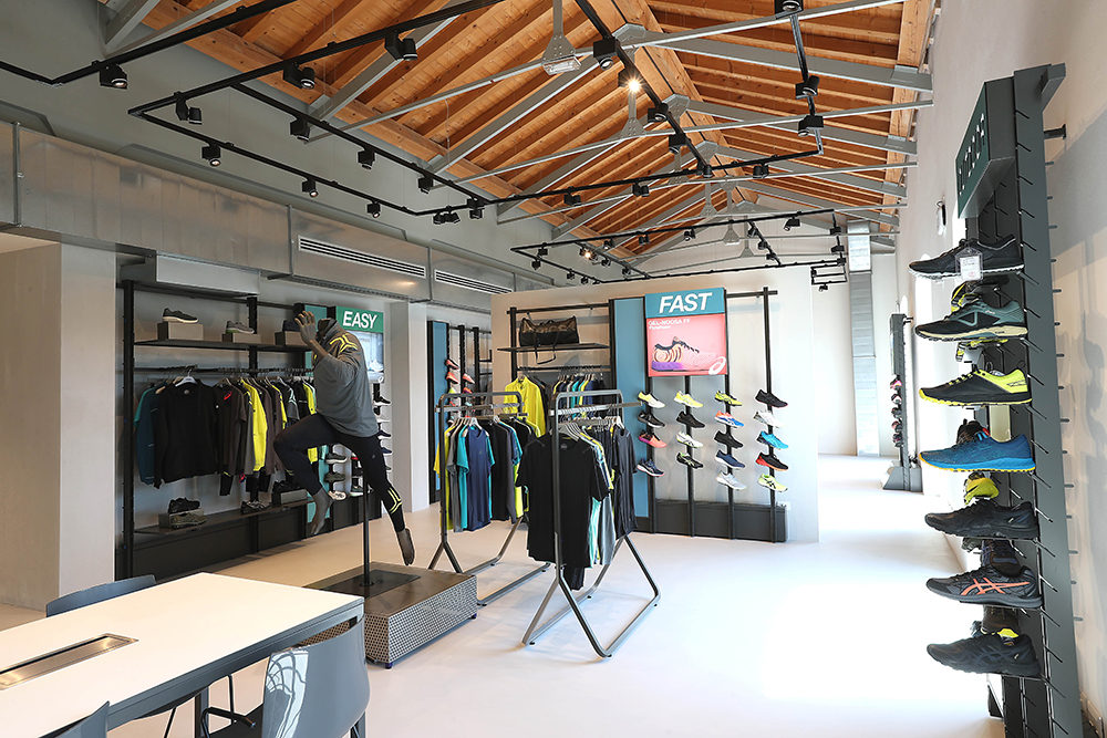 asics milano outlet